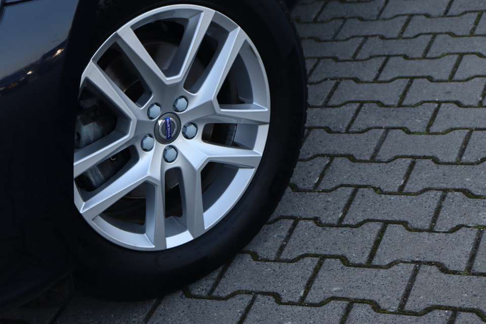 Volvo XC60 - Imagem 9