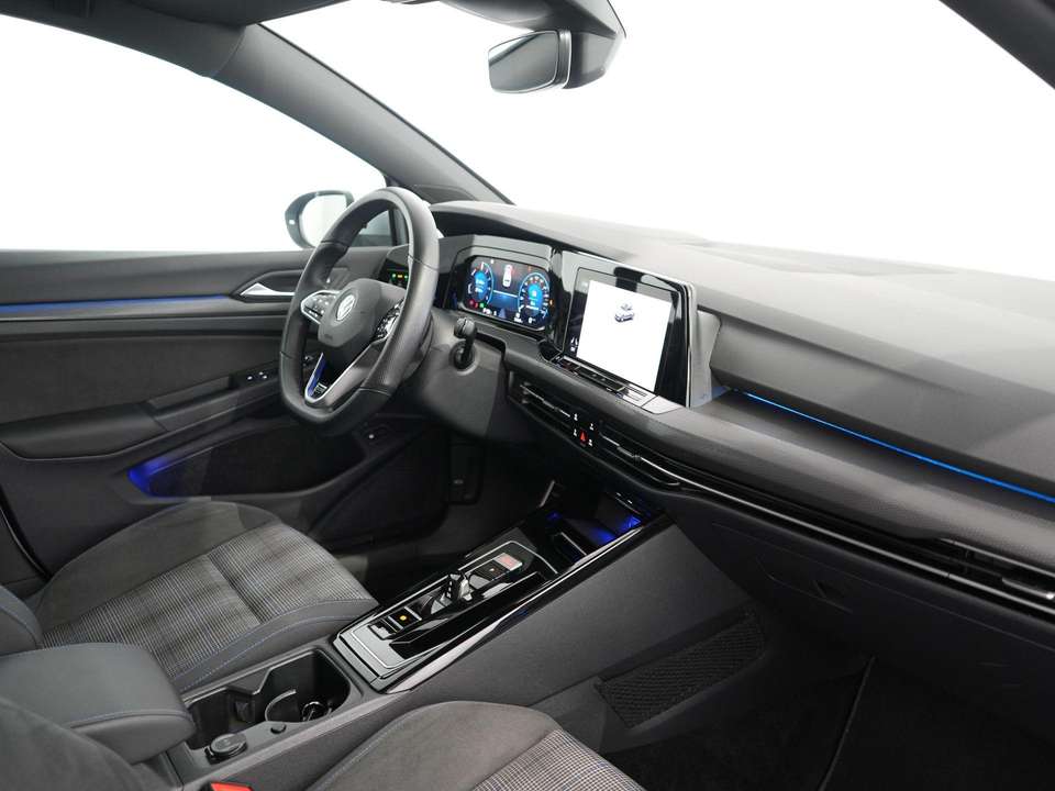 Volkswagen Golf GTE - Imagem 4
