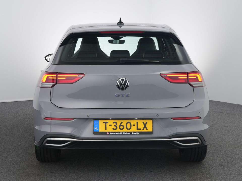 Volkswagen Golf GTE - Imagem 7