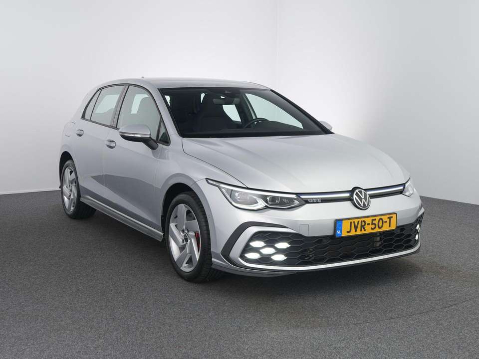 Volkswagen Golf GTE - Imagem 10