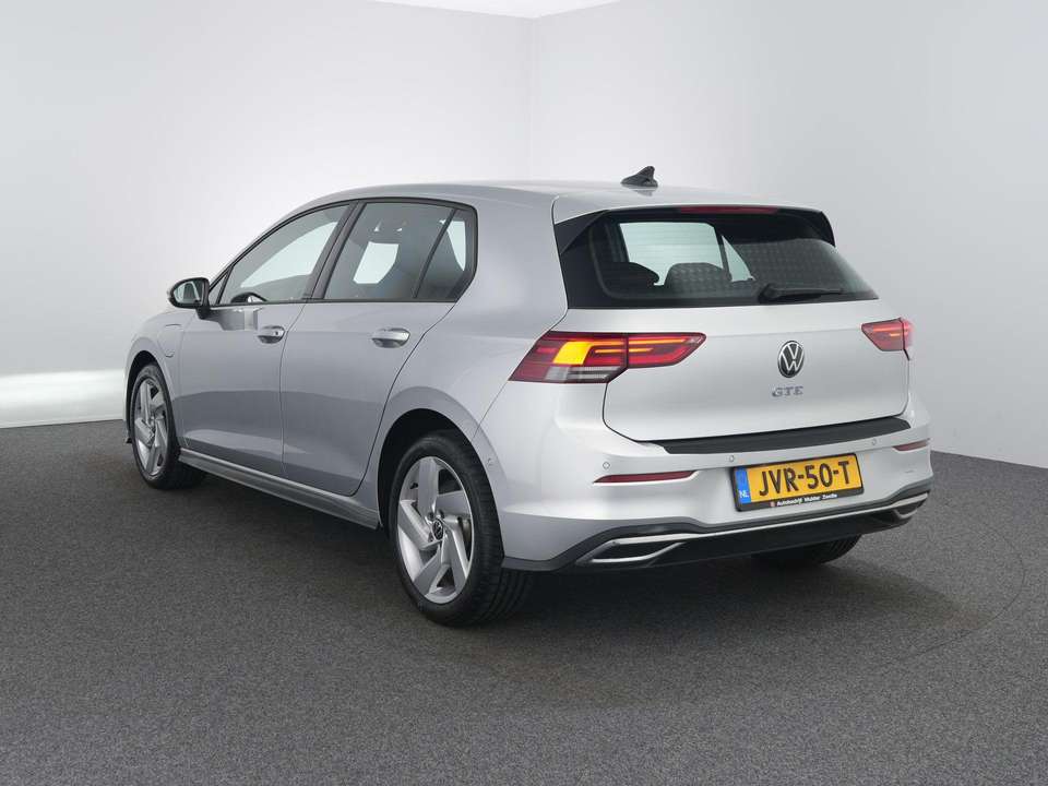 Volkswagen Golf GTE - Imagem 11