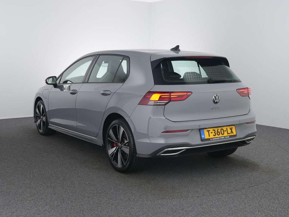 Volkswagen Golf GTE - Imagem 11