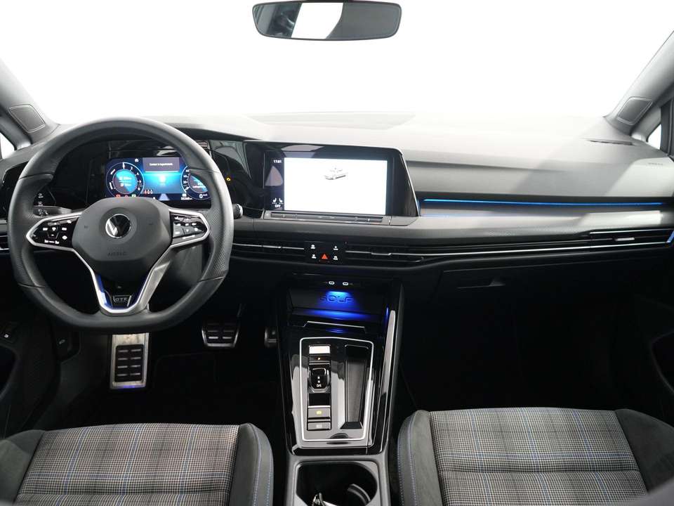 Volkswagen Golf GTE - Imagem 12
