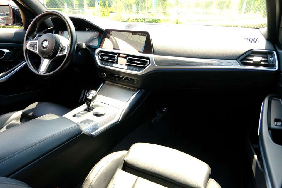 BMW 330 - Imagem 5