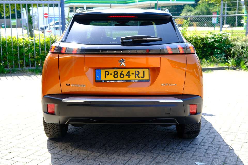 Peugeot e-2008 - Imagem 8