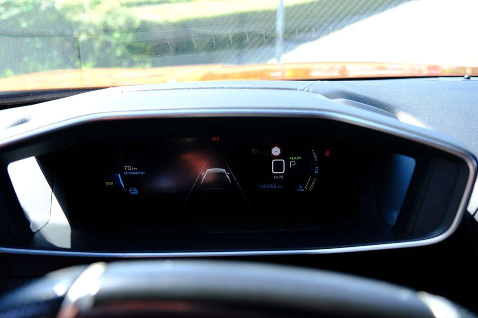 Peugeot e-2008 - Imagem 12