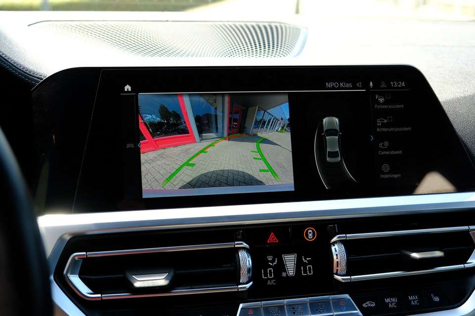 BMW 330 - Imagem 15