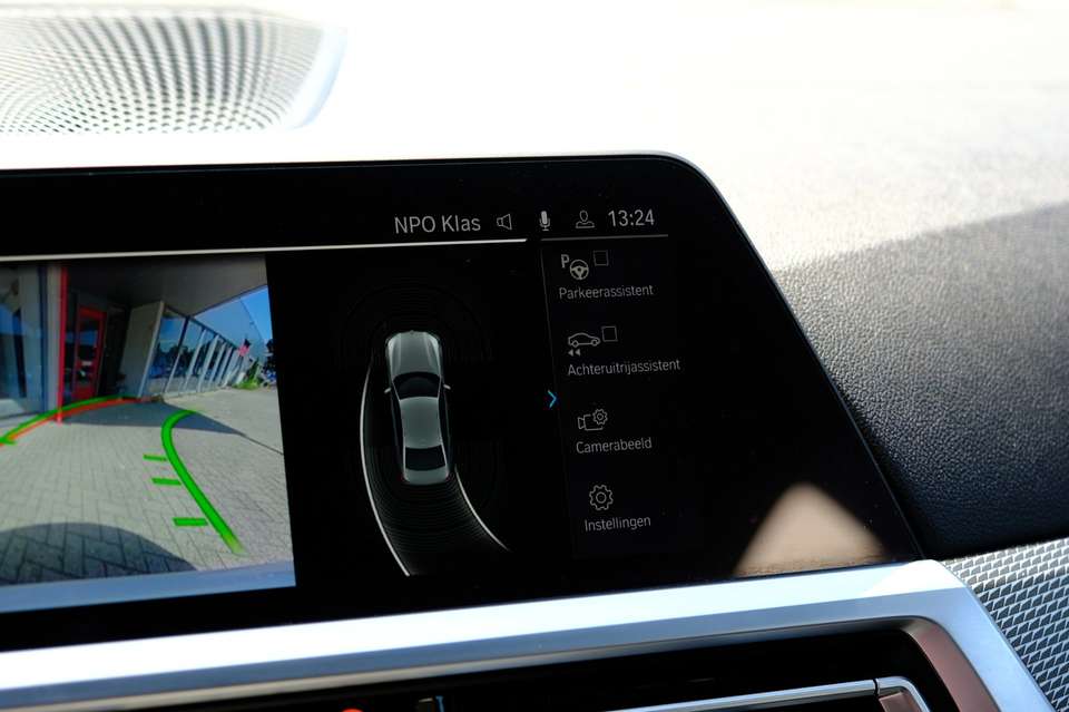 BMW 330 - Imagem 18