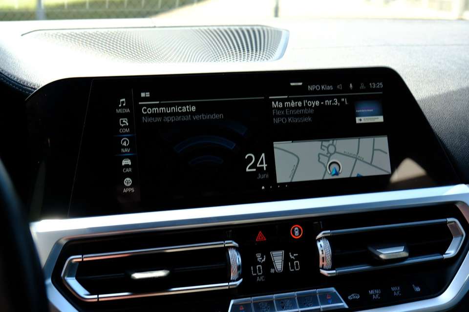 BMW 330 - Imagem 19