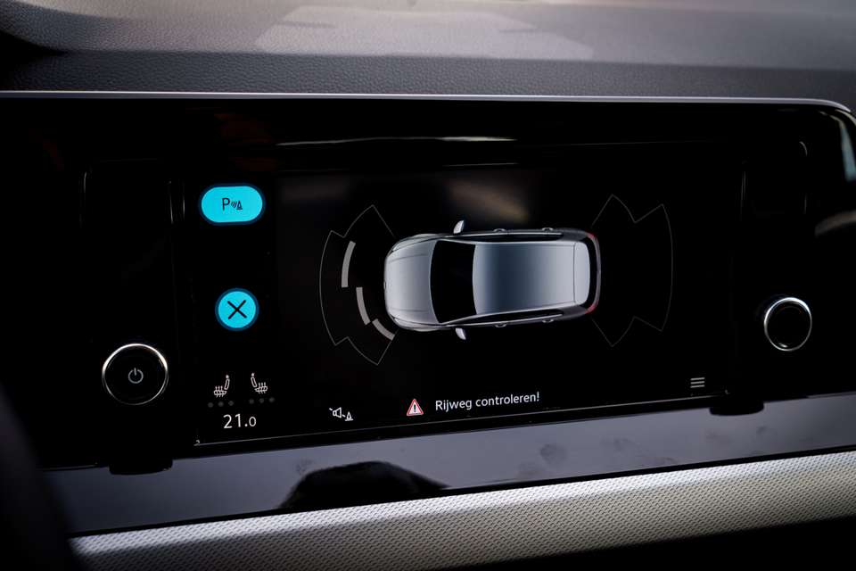 Volkswagen Golf - Imagem 12