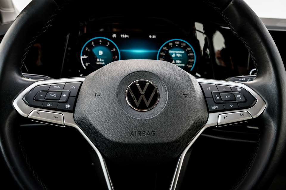 Volkswagen Golf - Imagem 13