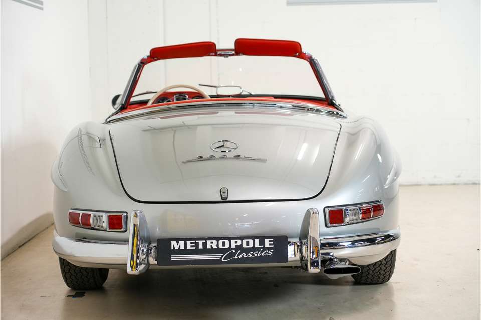 Mercedes-Benz SL 300 - Imagem 10