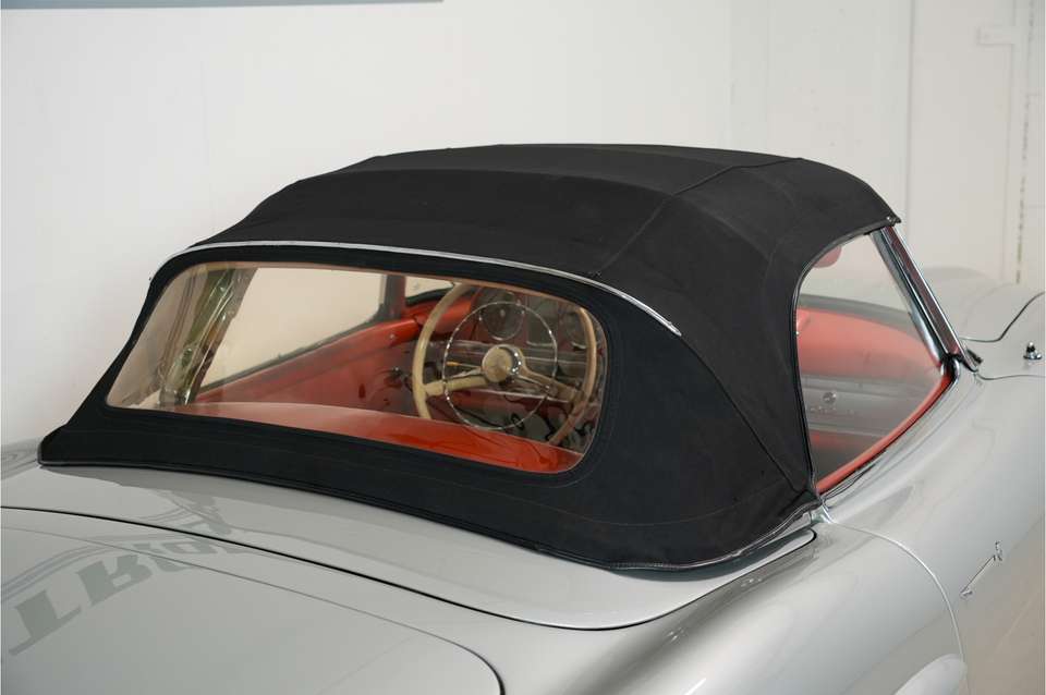 Mercedes-Benz SL 300 - Imagem 11