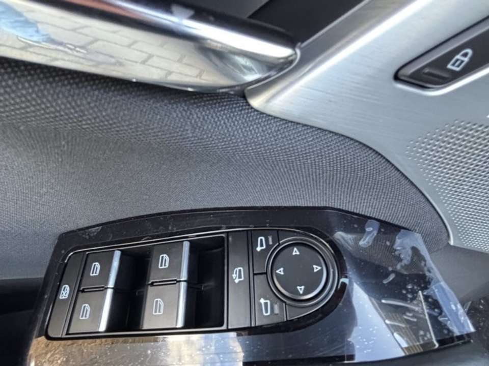 Mazda 3 - Imagem 3