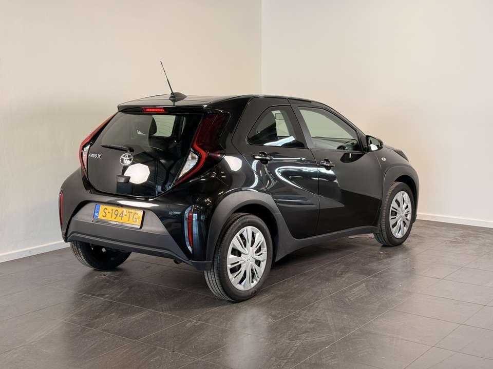 Toyota Aygo X - Imagem 3