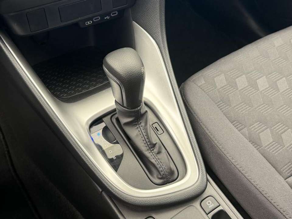 Toyota Yaris - Imagem 7