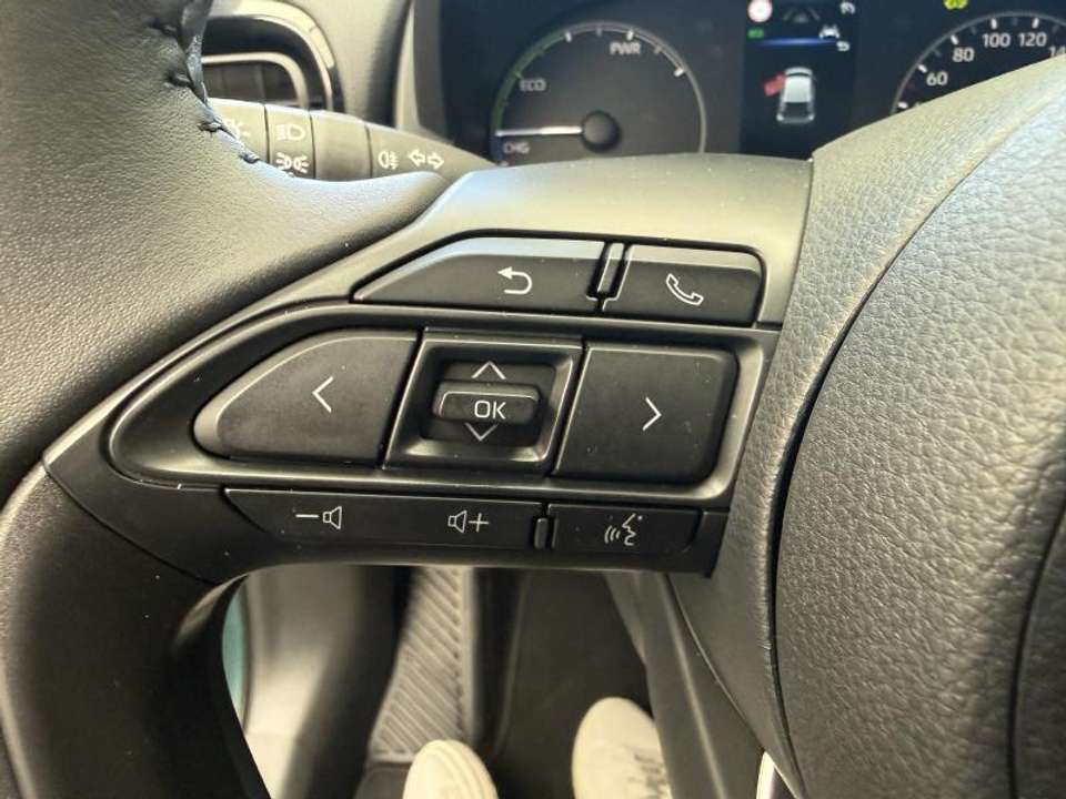Toyota Yaris - Imagem 13