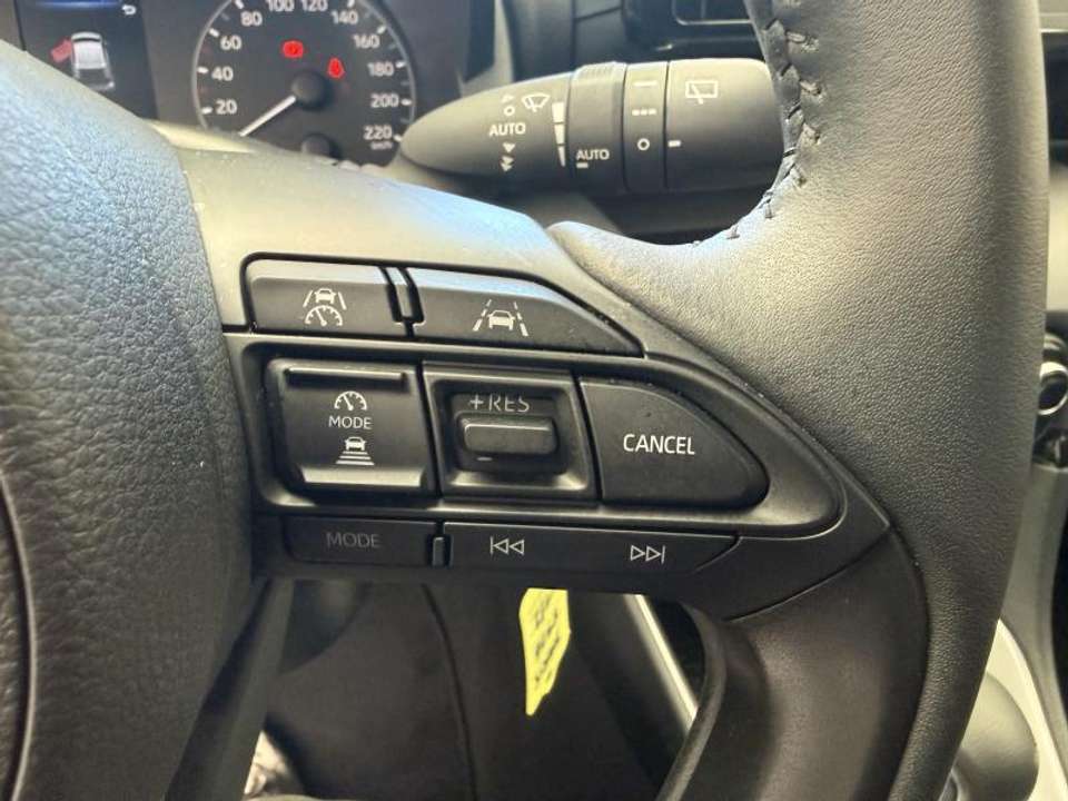 Toyota Yaris - Imagem 14