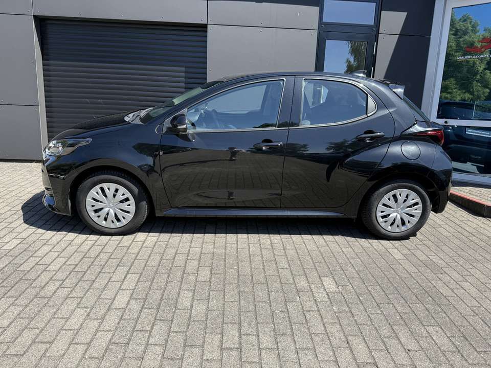 Toyota Yaris - Imagem 3