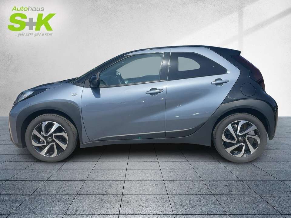 Toyota Aygo X - Imagem 2
