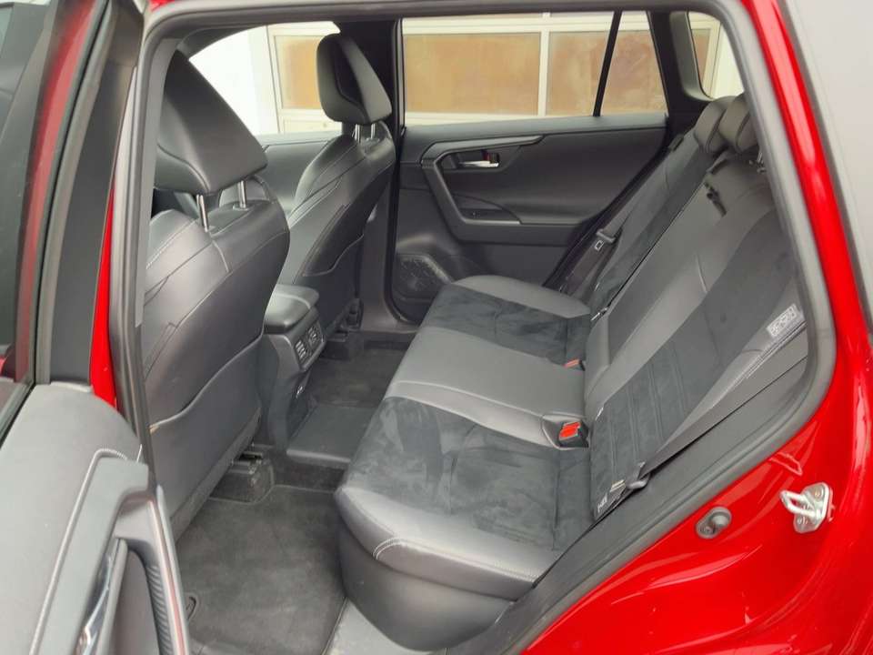 Toyota RAV 4 - Imagem 11