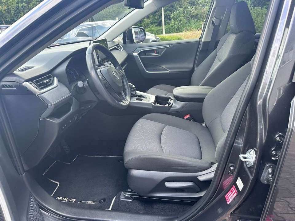 Toyota RAV 4 - Imagem 8