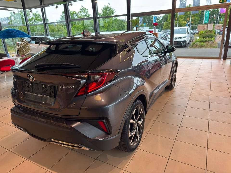 Toyota C-HR - Imagem 4