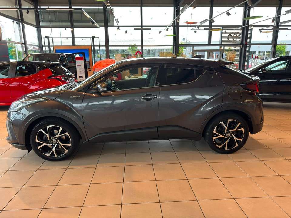 Toyota C-HR - Imagem 15