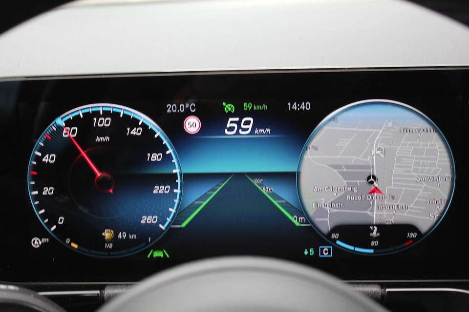 Mercedes-Benz B 160 - Imagem 12