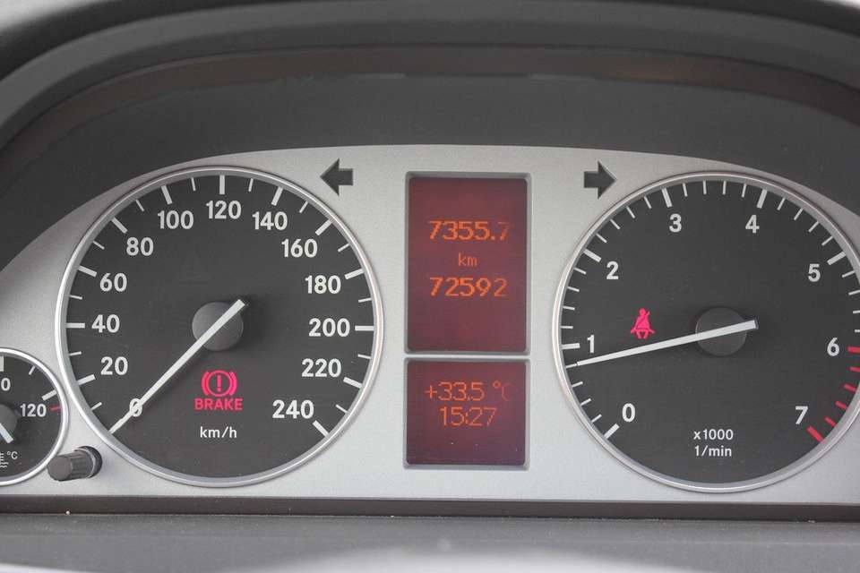 Mercedes-Benz B 200 - Imagem 13