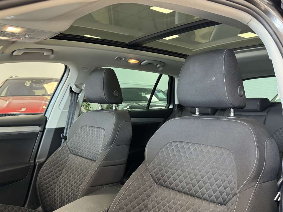 Skoda Superb - Imagem 12