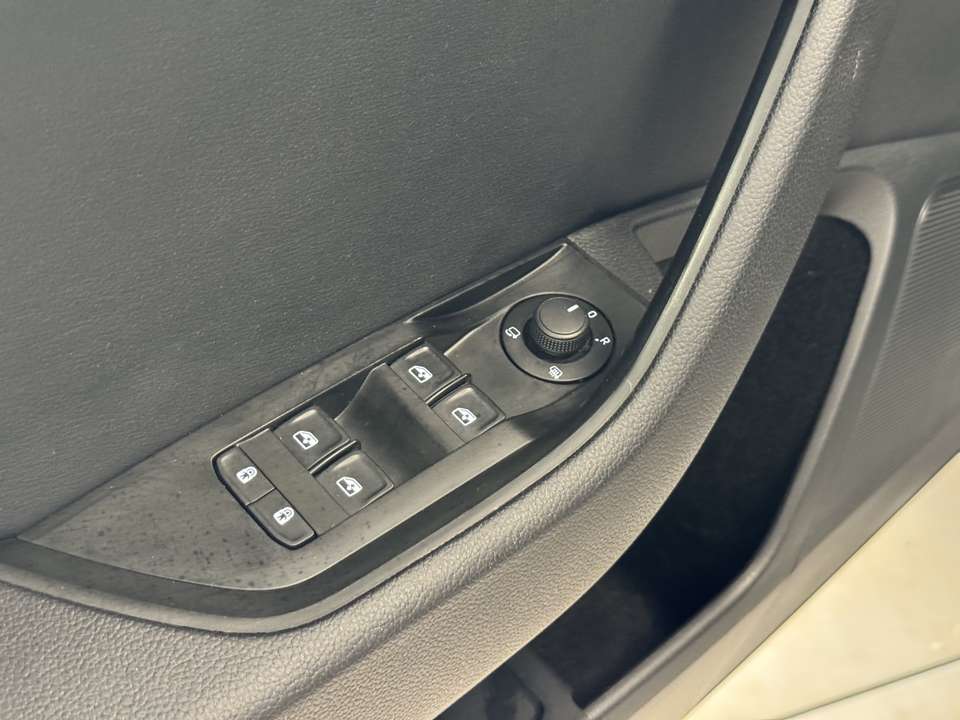 Skoda Superb - Imagem 13