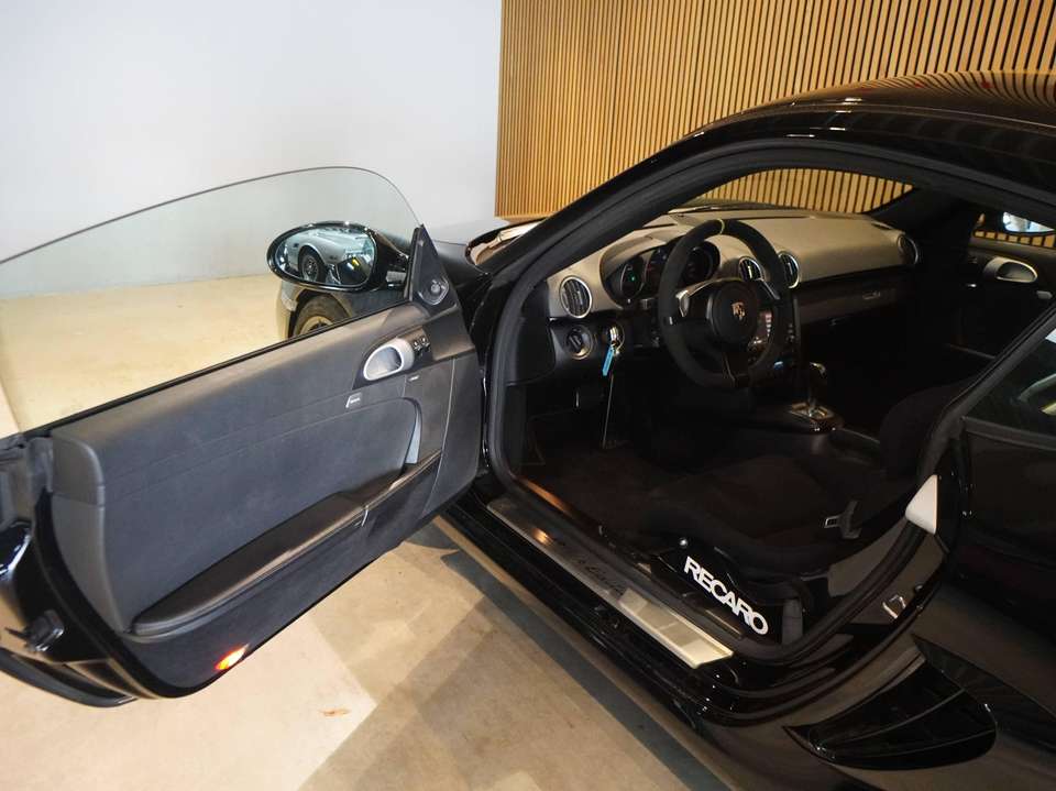 Porsche Cayman - Imagem 11