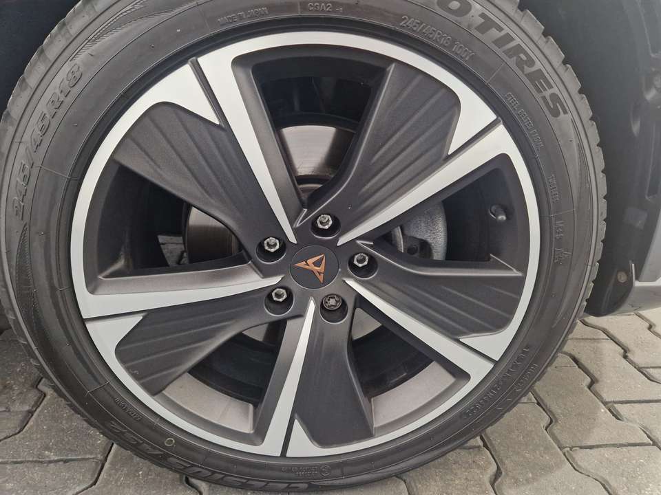 CUPRA Formentor - Imagem 9