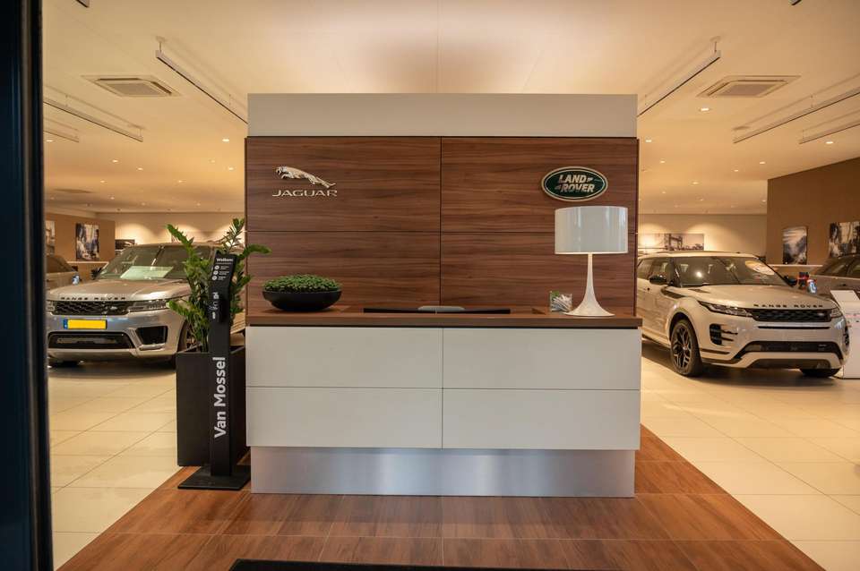 Land Rover Defender - Imagem 5