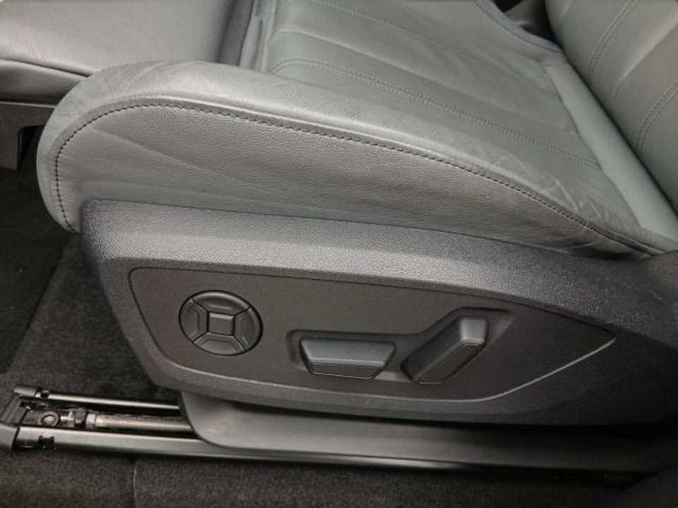 Audi Q6 e-tron - Imagem 13