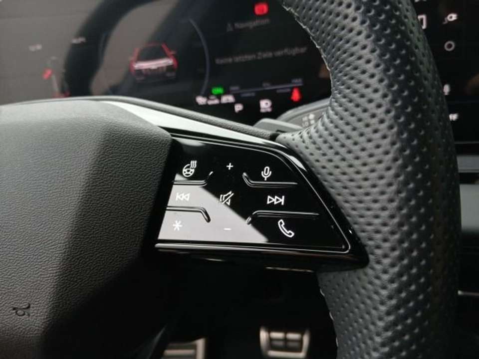 Audi Q6 e-tron - Imagem 15