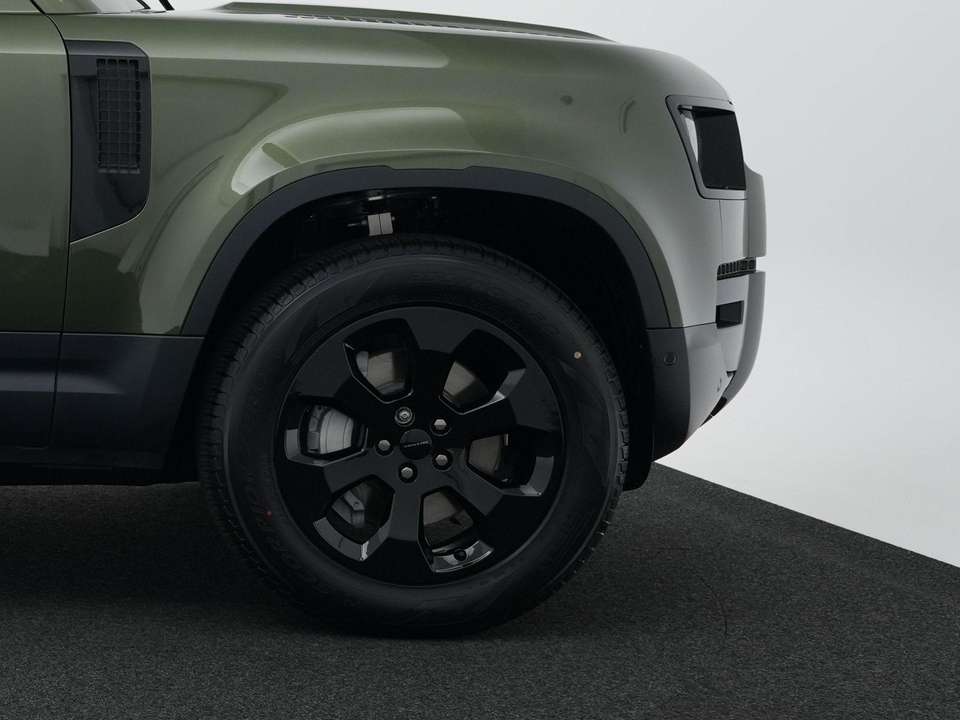 Land Rover Defender - Imagem 9