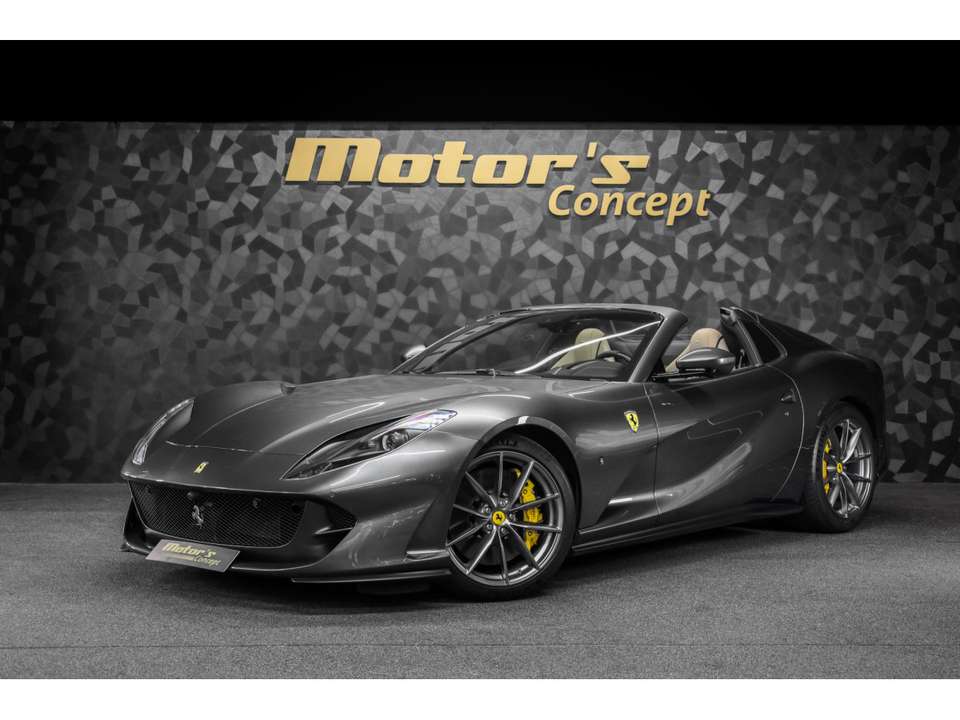 Ferrari 812 - Imagem 1