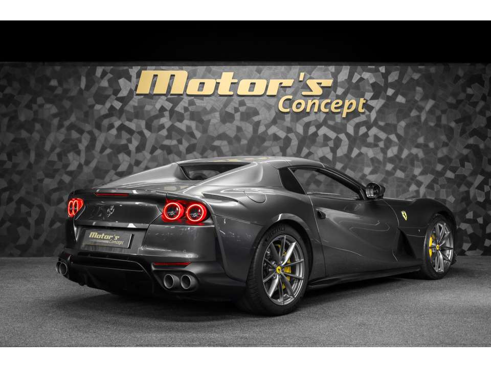 Ferrari 812 - Imagem 3