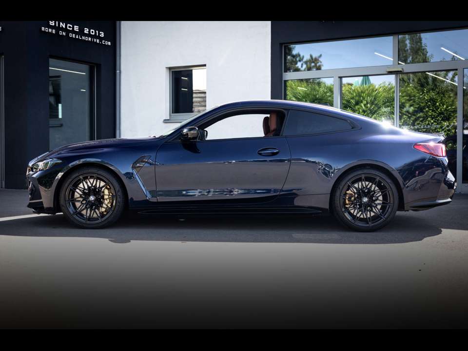 BMW M4 - Imagem 2