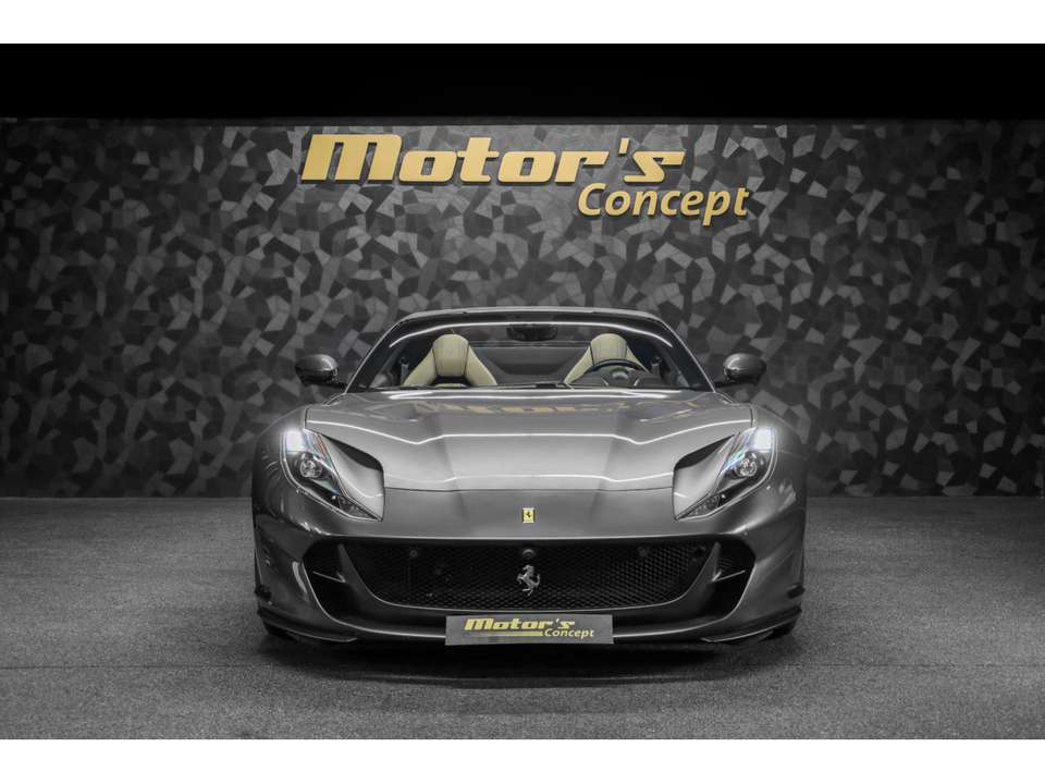 Ferrari 812 - Imagem 4