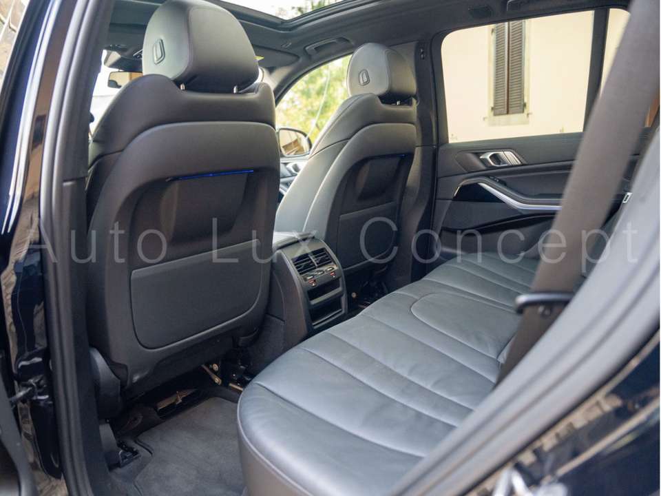 BMW X5 - Imagem 8