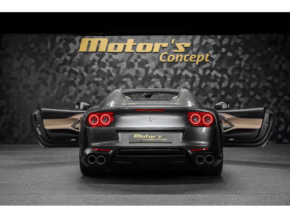 Ferrari 812 - Imagem 5