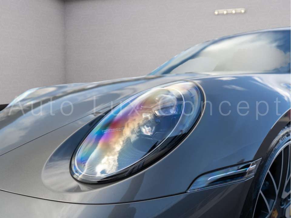 Porsche 992 - Imagem 12