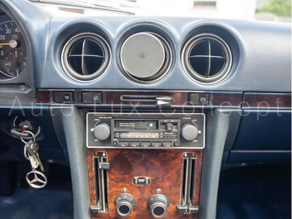 Mercedes-Benz 500 - Imagem 13