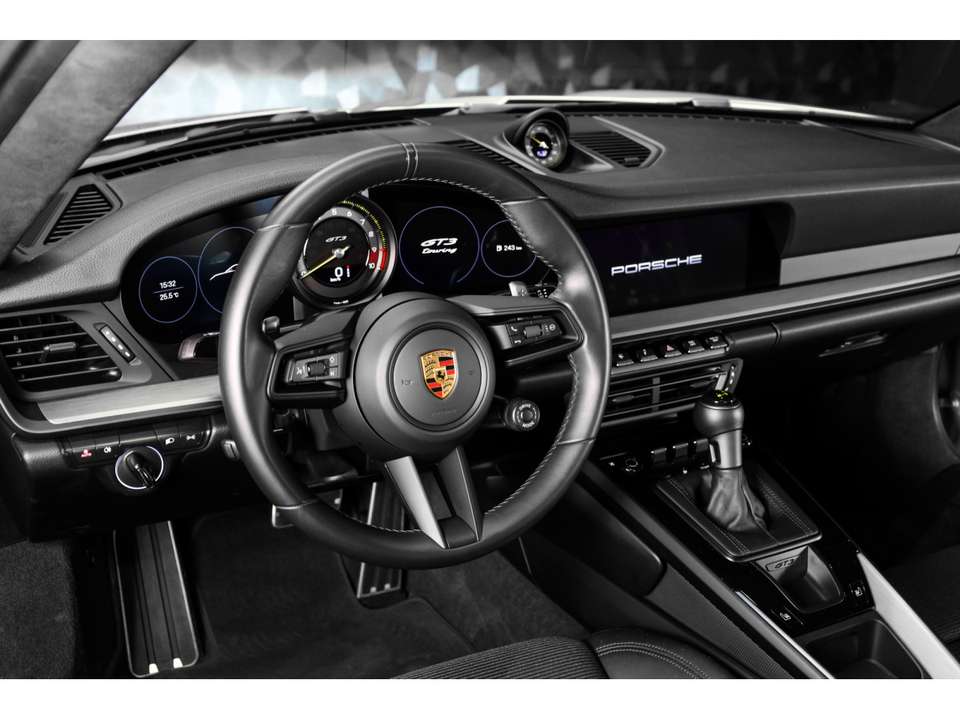 Porsche 992 - Imagem 8