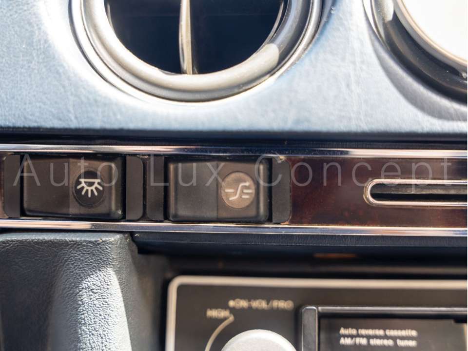 Mercedes-Benz 500 - Imagem 14