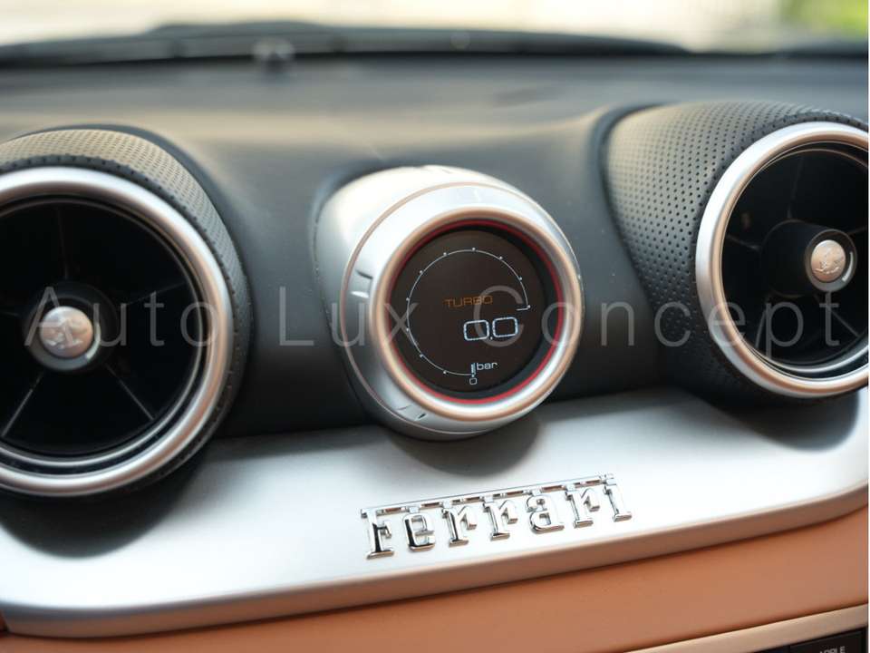 Ferrari California - Imagem 13