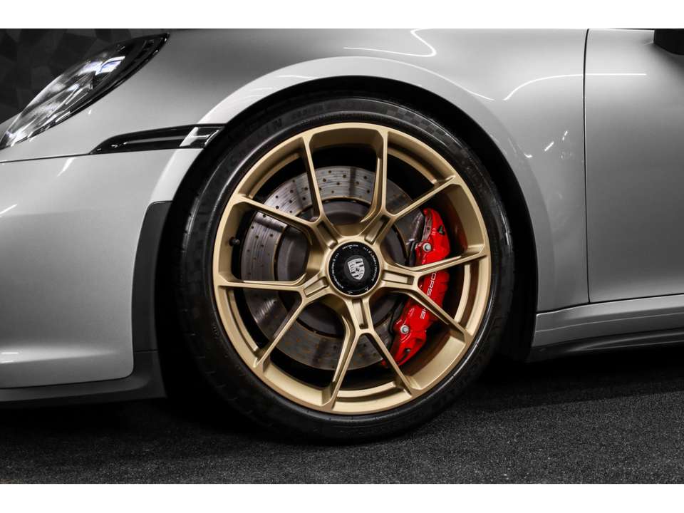 Porsche 992 - Imagem 10